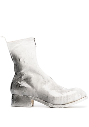 Guidi painted-effect ankle boots - White
