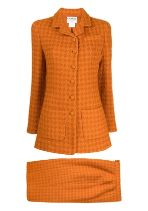 CHANEL Pre-Owned 1995 tweed skirt suit - Orange