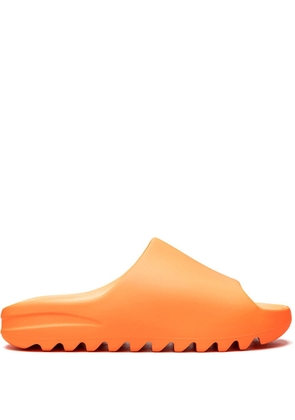 adidas Yeezy YEEZY 'Enflame Orange' slides