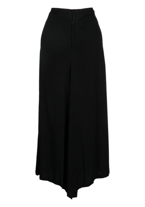 Yohji Yamamoto pleat-detailing zip-fastening cropped trousers - Black
