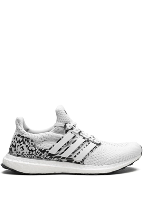 adidas Ultraboost 5.0 DNA sneakers - White