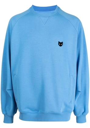 ZZERO BY SONGZIO logo-patch slit-sleeve sweatshirt - Blue