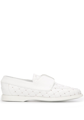 Le Silla quilted style stud detail loafers - White