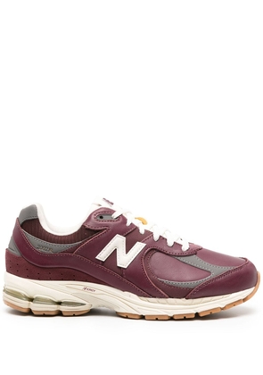 New Balance M2002RVH panelled-leather sneakers - Red