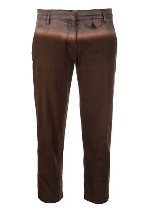 Prada Pre-Owned 2000s gradient-effect cropped trousers - Brown