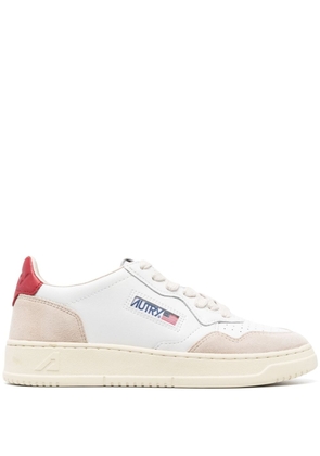 Autry logo-patch lace-up sneakers - White