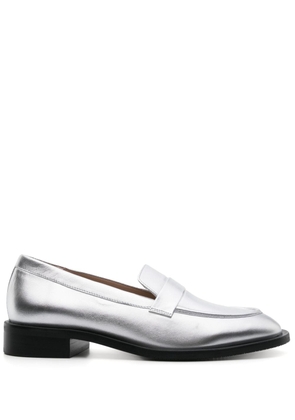 Stuart Weitzman Palmer metallic loafers - Silver