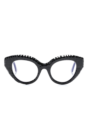 Kuboraum Maskek cat-eye glasses - Black