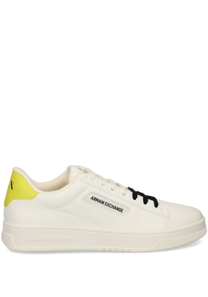 Armani Exchange double-coloured laces leather sneakers - White