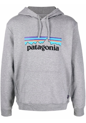 Patagonia recycled logo-print hoodie - Grey