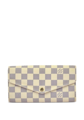 Louis Vuitton Pre-Owned 2016 Sarah continental wallet - White