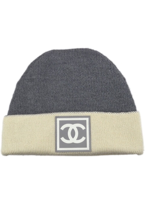 CHANEL Pre-Owned 1990-2000s Sports line reversible beanie - Grey