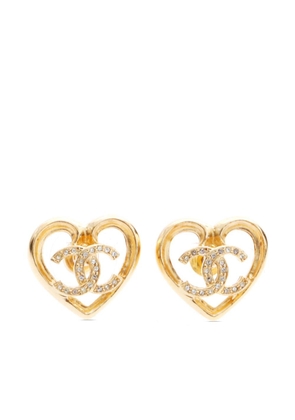 CHANEL Pre-Owned CC heart gold-plated earrings