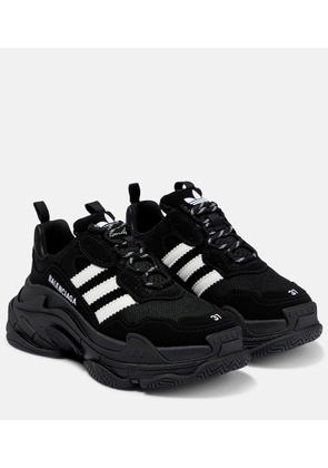 Balenciaga x Adidas Triple S sneakers