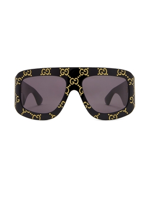 Gucci Mask Sunglasses in Black & Grey - Black. Size all.