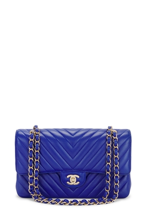chanel Chanel V Stitch Lambskin Flap Bag in Blue - Blue. Size all.