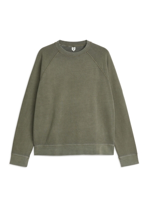 Active Garment-Dyed Sweatshirt - Green