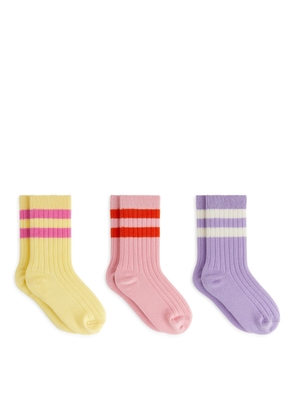 Rib Knit Socks Set of 3 - Pink