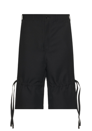 COMME des GARCONS SHIRT Shorts in Black - Black. Size L (also in M).