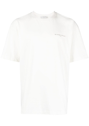 Ih Nom Uh Nit Black Pearl Roses logo-print T-shirt - Neutrals
