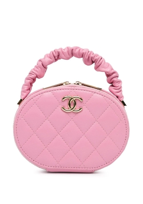 CHANEL Pre-Owned 2021 CC Lambskin Ruched Oval Top Handle vanity bag - Pink
