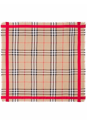 Burberry large Vintage Check frayed scarf - Neutrals