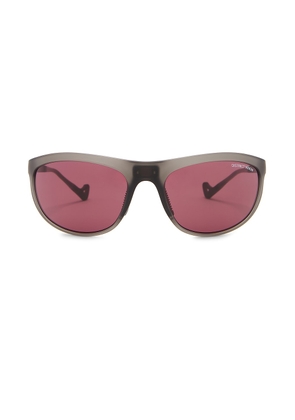 District Vision Takeyoshi Altitude Master Sunglasses in Gray & D+ Black Rose - Grey. Size all.