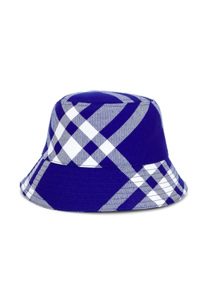 Burberry Bucket Hat in Knight Check - Blue. Size L (also in M).