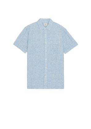 Faherty Short Sleeve Basketweave Shirt in Baby Blue. Size M, S, XL/1X.