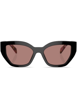 Prada Eyewear logo-lettering cat-eye sunglasses - Purple