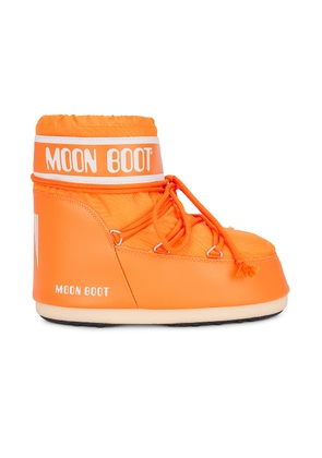 MOON BOOT Icon Low Boot in Sunny Orange - Orange. Size 36-38 (also in 39-41).