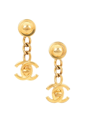 chanel Chanel Coco Mark Turnlock Swing Earrings in Gold - Metallic Gold. Size all.