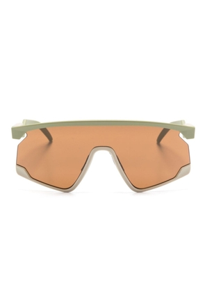 Oakley 0OO9280 shield-frame sunglasses - Neutrals