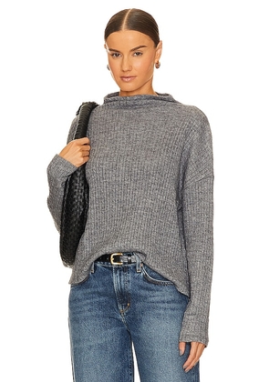 Bobi Turtleneck Sweater Top in Charcoal. Size S, XS.