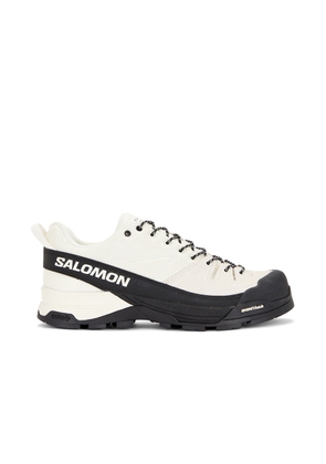 MM6 Maison Margiela x Salomon X-alp Sneaker in Vanilla Ice  Black  & Almond Milk - Cream. Size 7 (also in ).
