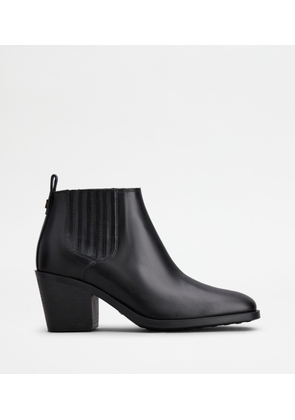 Tod's - Ankle Boots in Leather, BLACK, 35 - Shoes