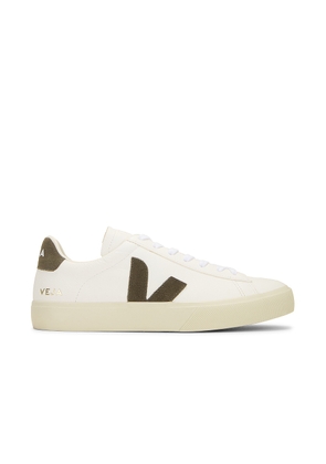 Veja Campo Sneakers in Extra White & Kaki - White. Size 40 (also in 41, 42, 43, 44, 45, 46).