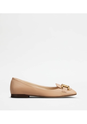 Tod's - Kate Ballerinas in Leather, PINK, 39 - Shoes