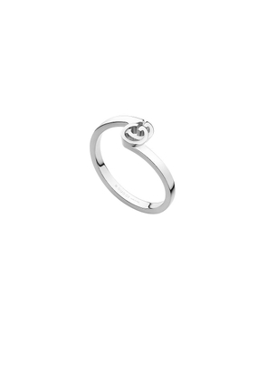 Gucci Running R Stacking Ring in White Gold - Metallic Silver. Size 8.25 (also in ).