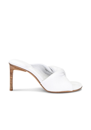 JACQUEMUS Les Mules Bagnu in White - White. Size 37 (also in ).