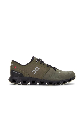 On Cloud X 3 in Olive & Reseda - Olive. Size 7 (also in 7.5).