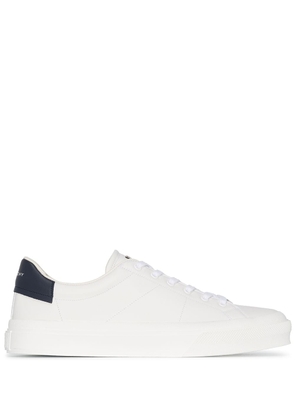 Givenchy City Court low-top sneakers - White