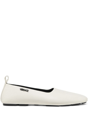 Versace Villa leather driver shoes - White