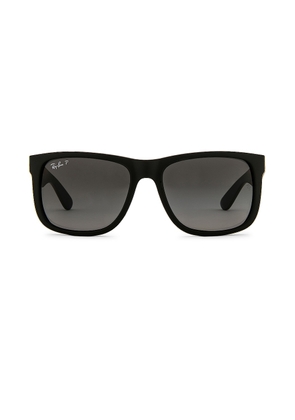 Ray-Ban Justin 55mm Polarized Sunglasses in Black - Black. Size all.