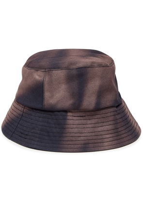JiyongKim bleached-effect cotton bucket hat - Neutrals