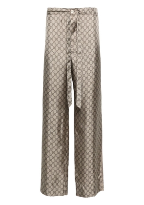 Gucci GG Supreme-print silk trousers - Neutrals
