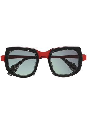 Theo Eyewear Aogashima tinted-lenses sunglasses - Red
