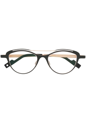 Theo Eyewear Carve 463 cat-eye frame glasses - Black