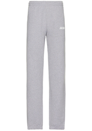 JACQUEMUS Le Jogging in Grey - Grey. Size L (also in M, S, XS).