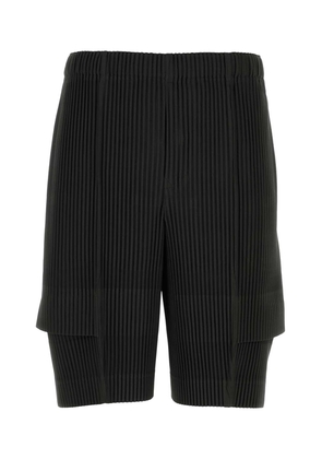 Homme Plissé Issey Miyake Black Polyester Bermuda Shorts